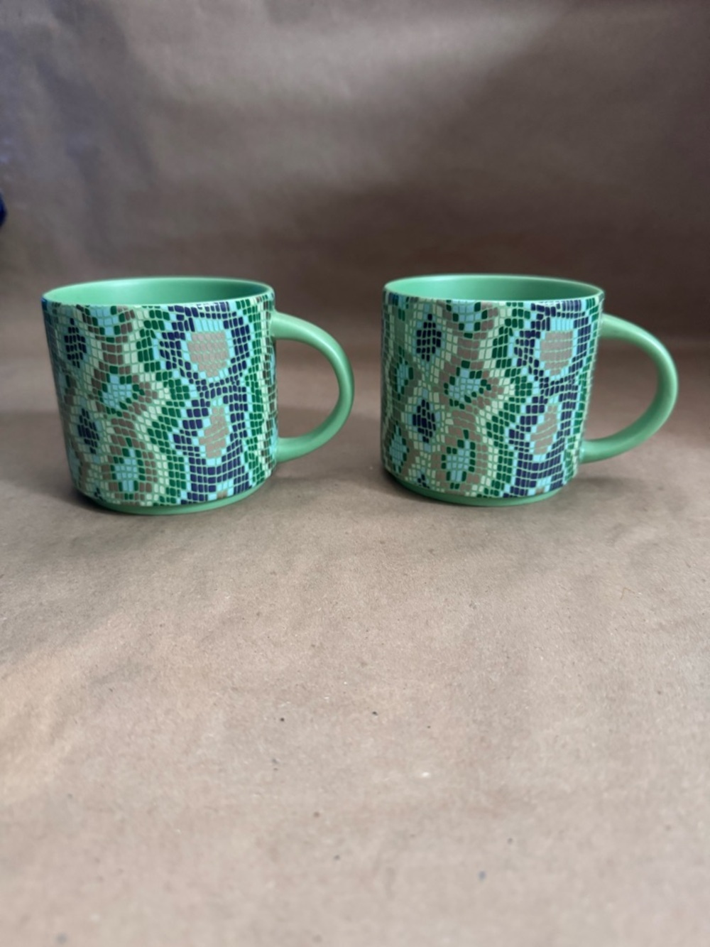 2 x Stackable Teavana Green Cobra Mosaic Coffee/Tea Mugs. 12 fl oz.